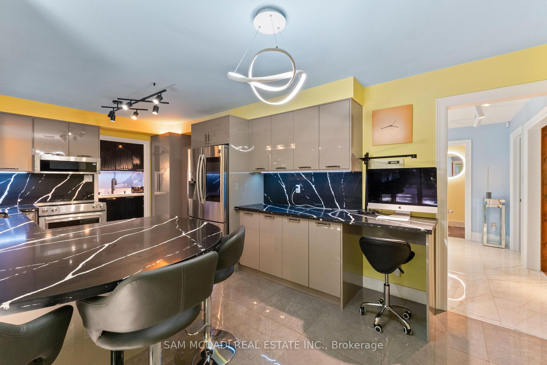 5 Canterbury Crescent