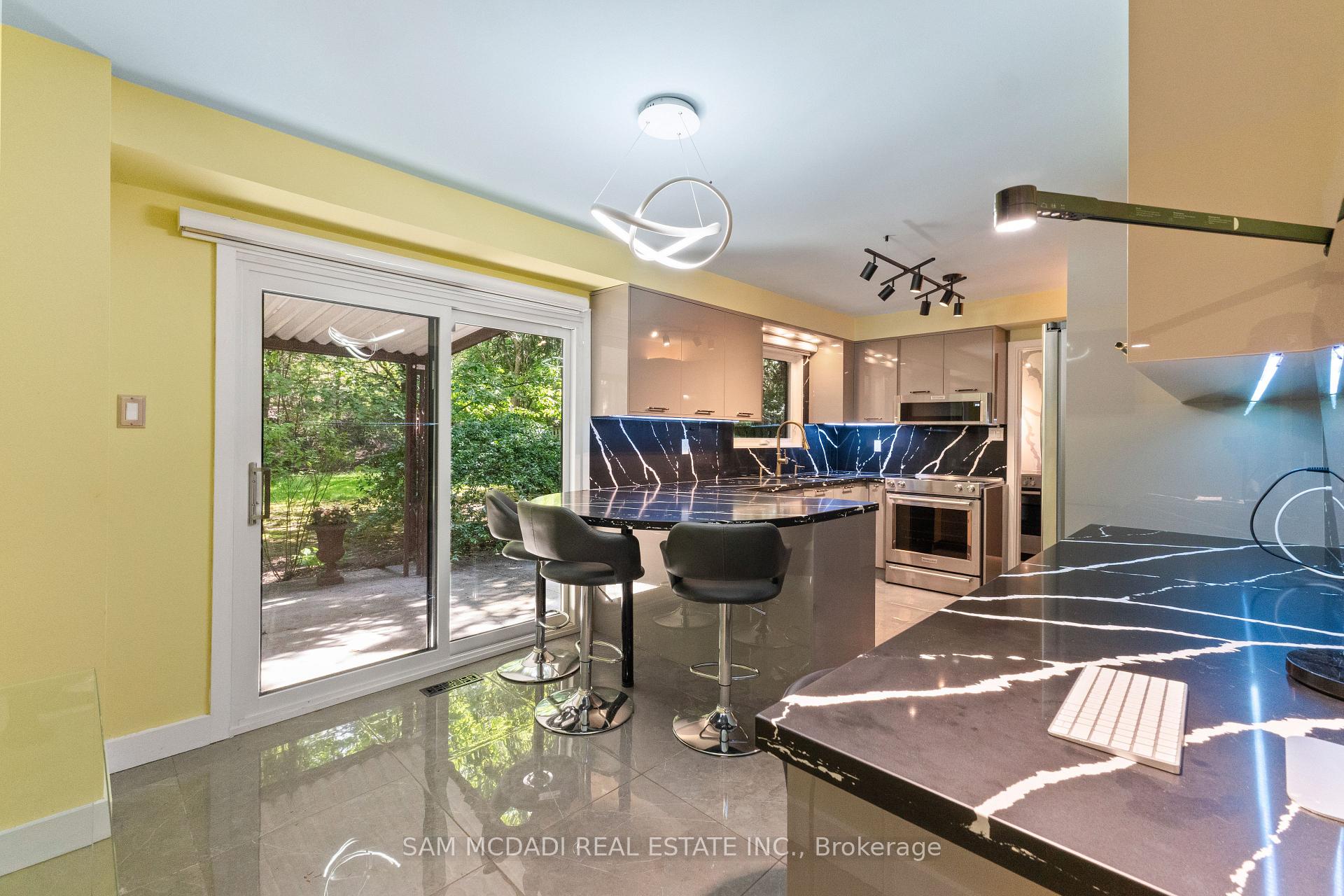 5 Canterbury Crescent