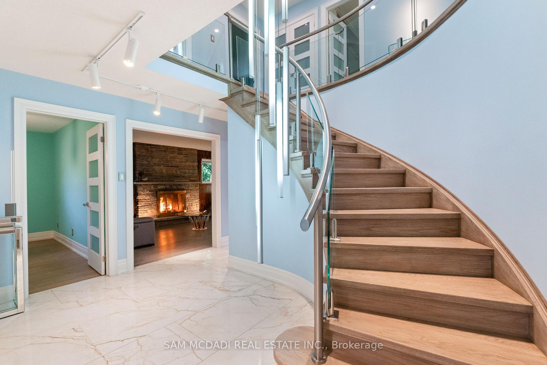 5 Canterbury Crescent