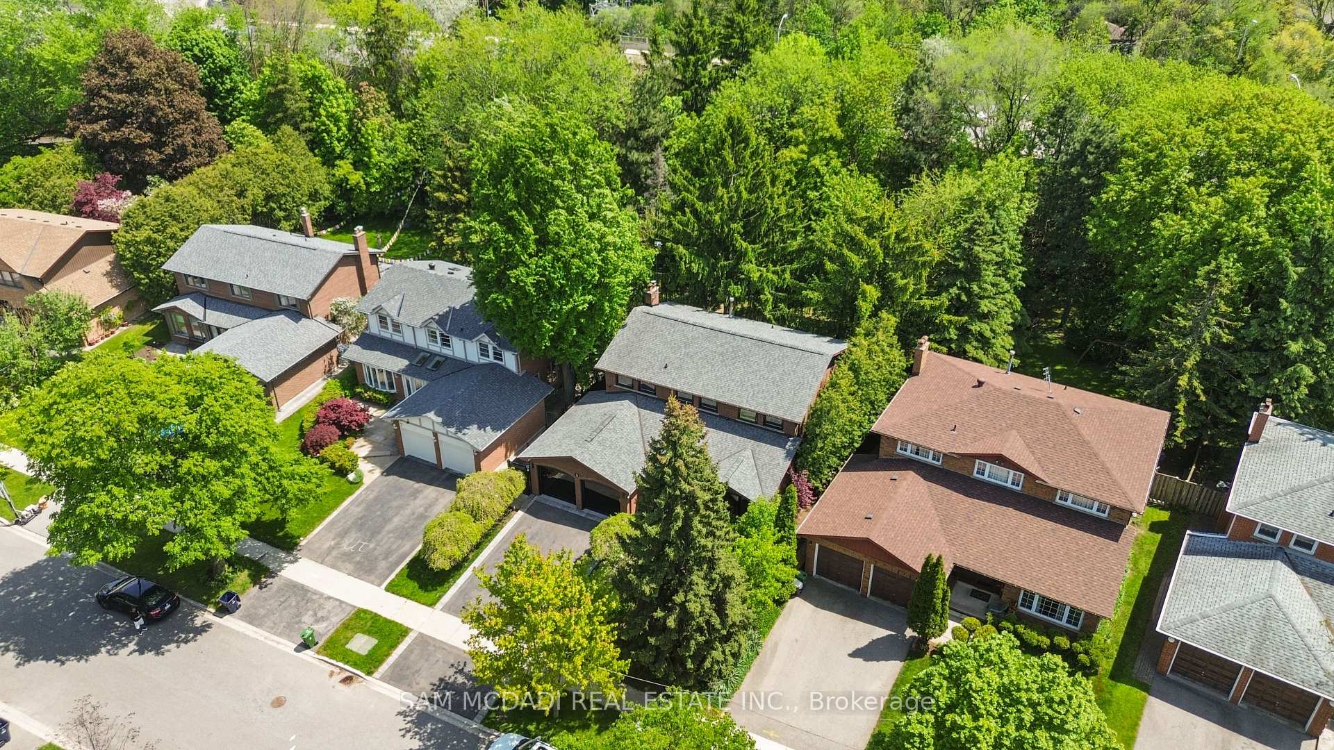 5 Canterbury Crescent