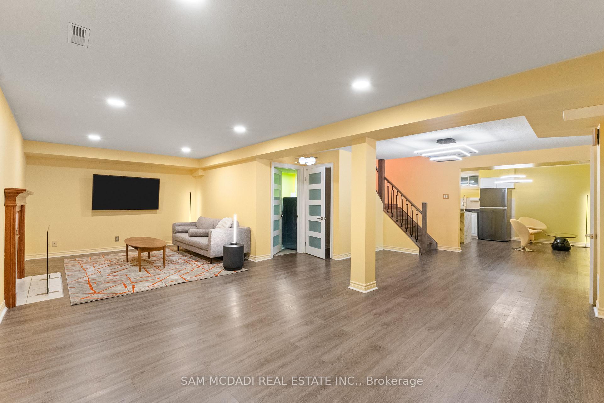 5 Canterbury Crescent