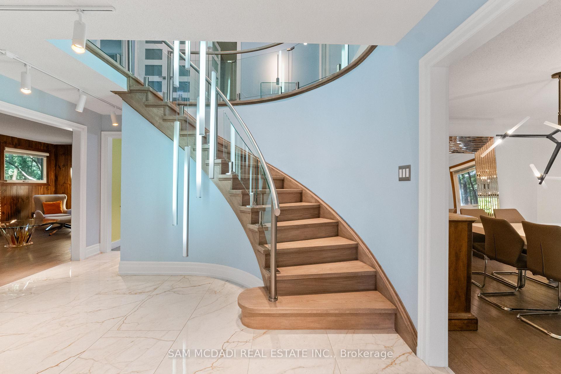 5 Canterbury Crescent