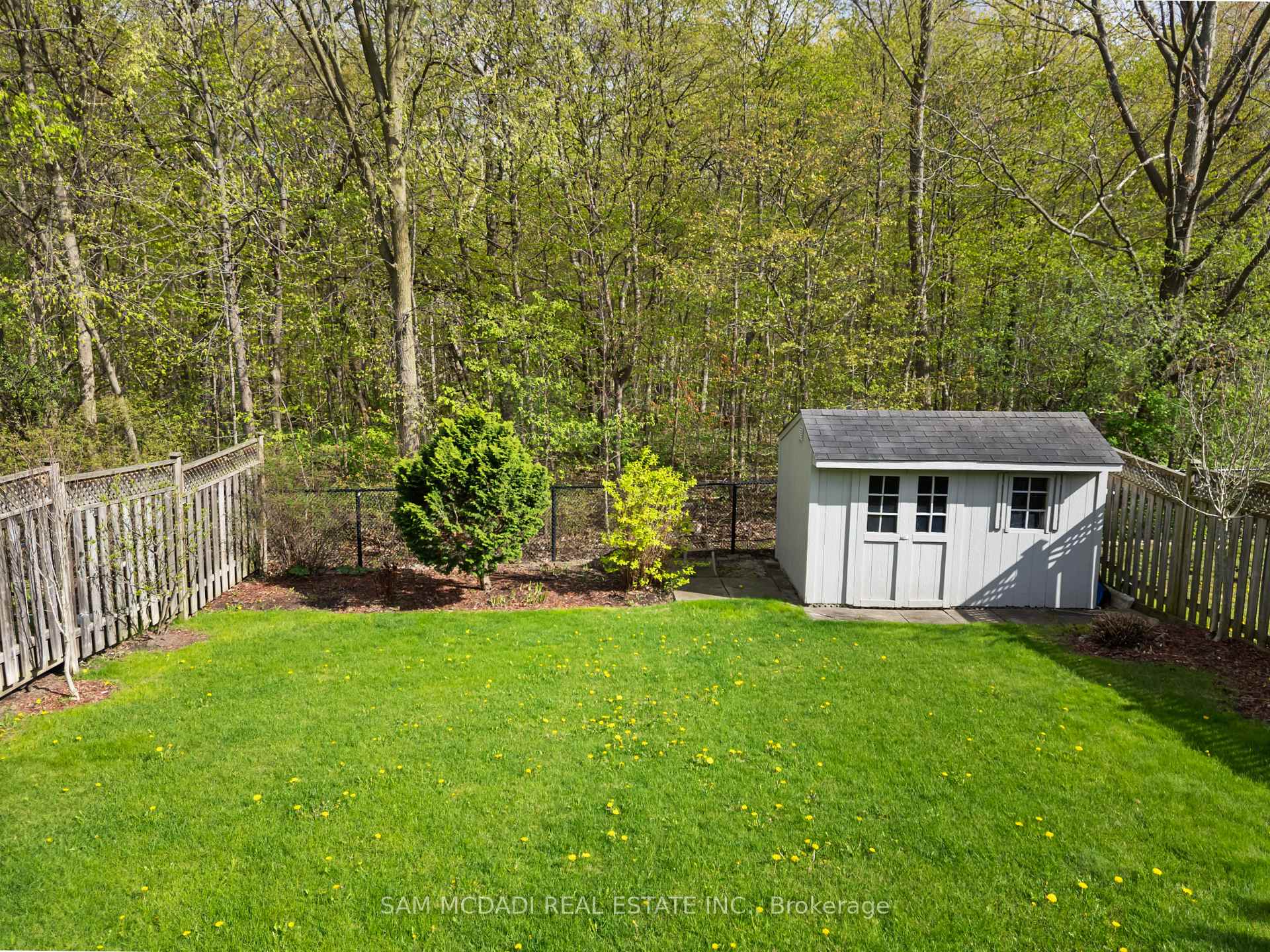 3352 Erin Centre Boulevard