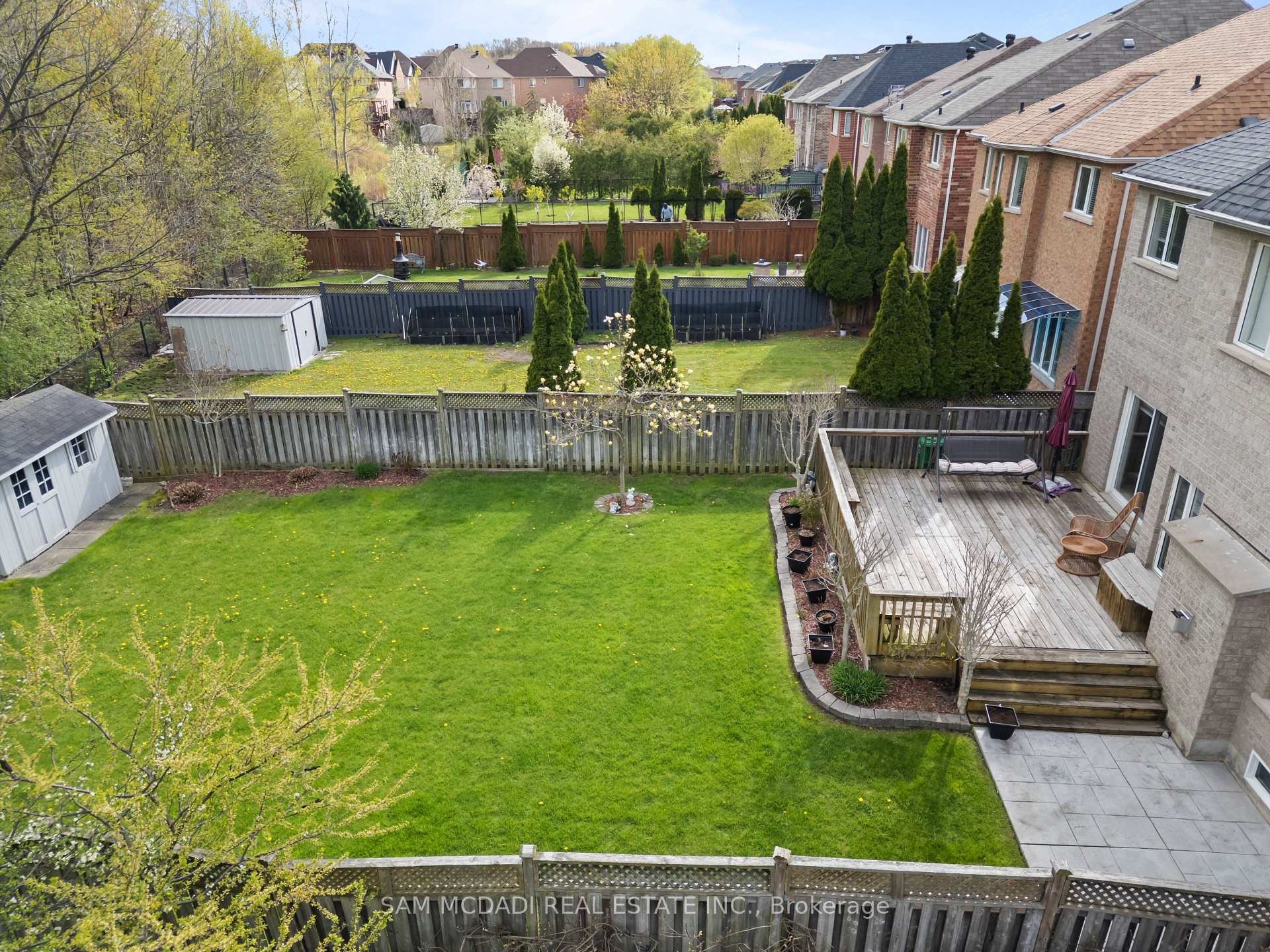 3352 Erin Centre Boulevard