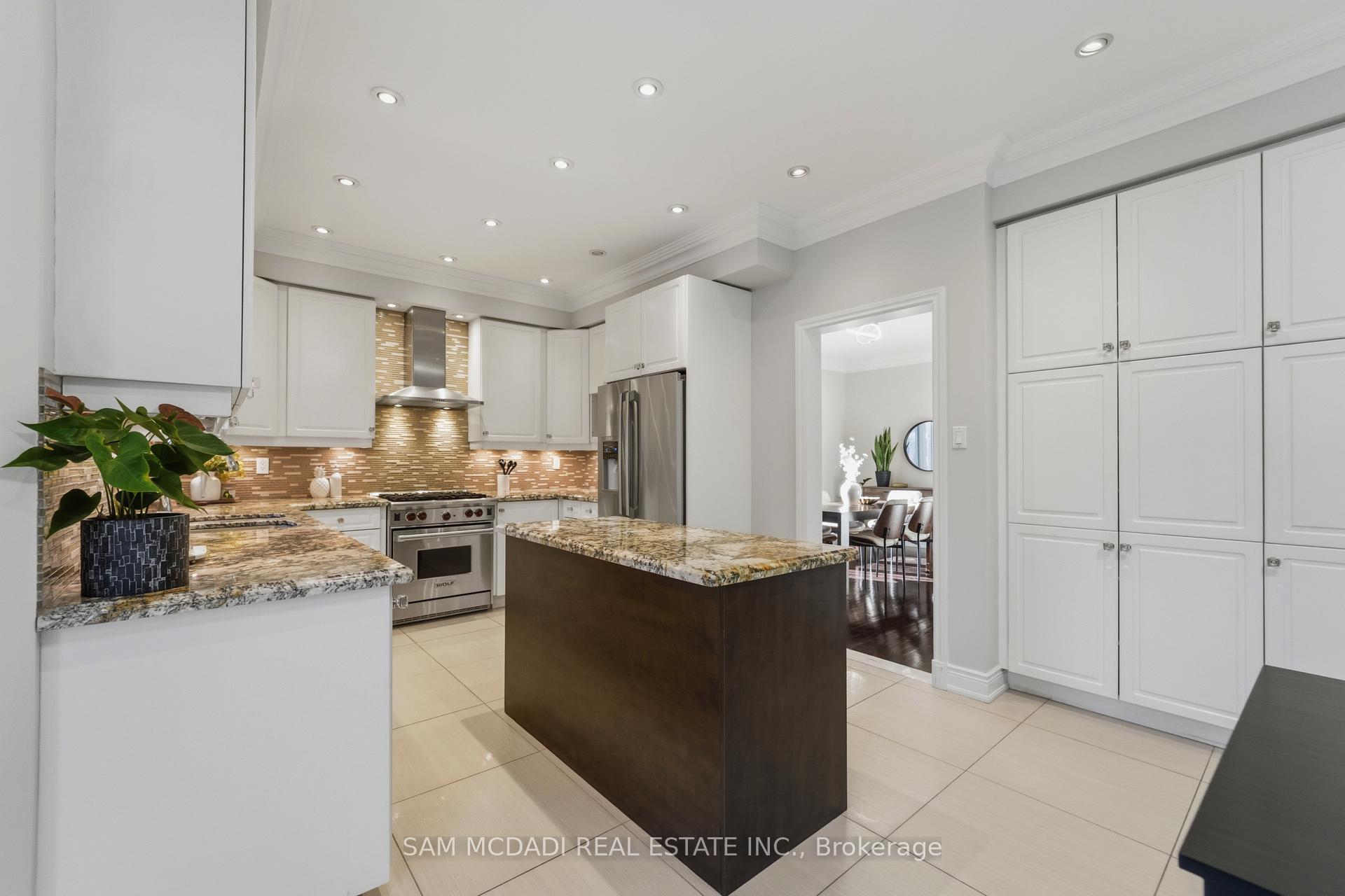 6311 Mulberry Crescent