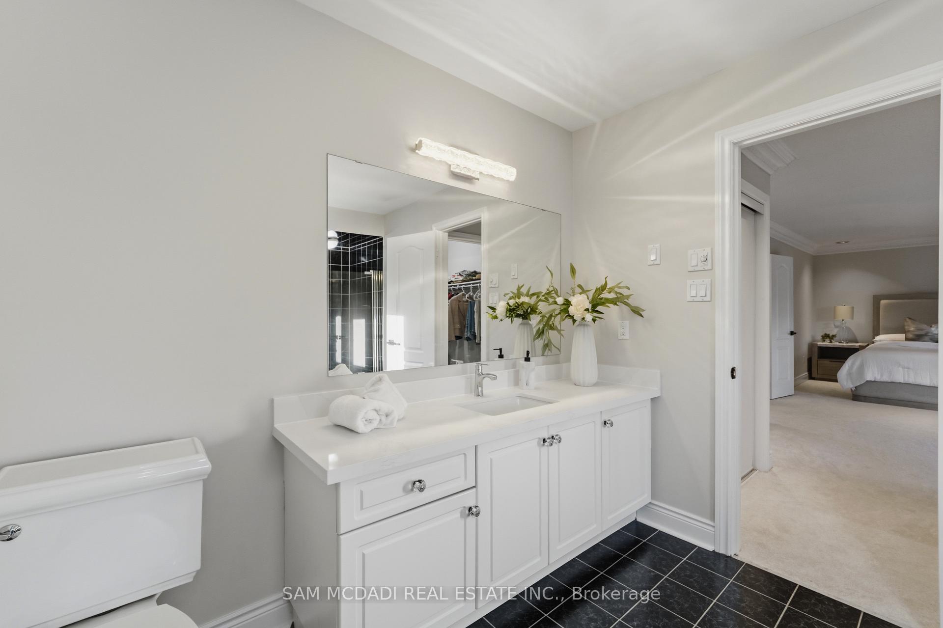 6311 Mulberry Crescent
