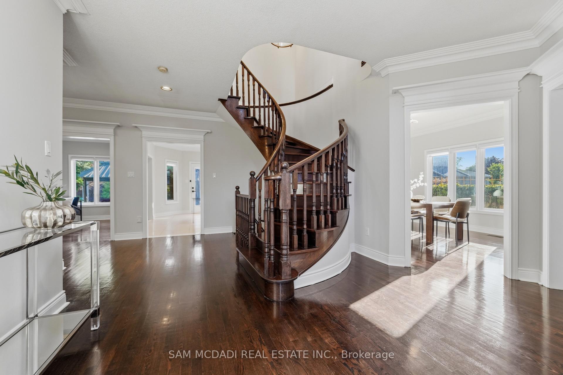 6311 Mulberry Crescent