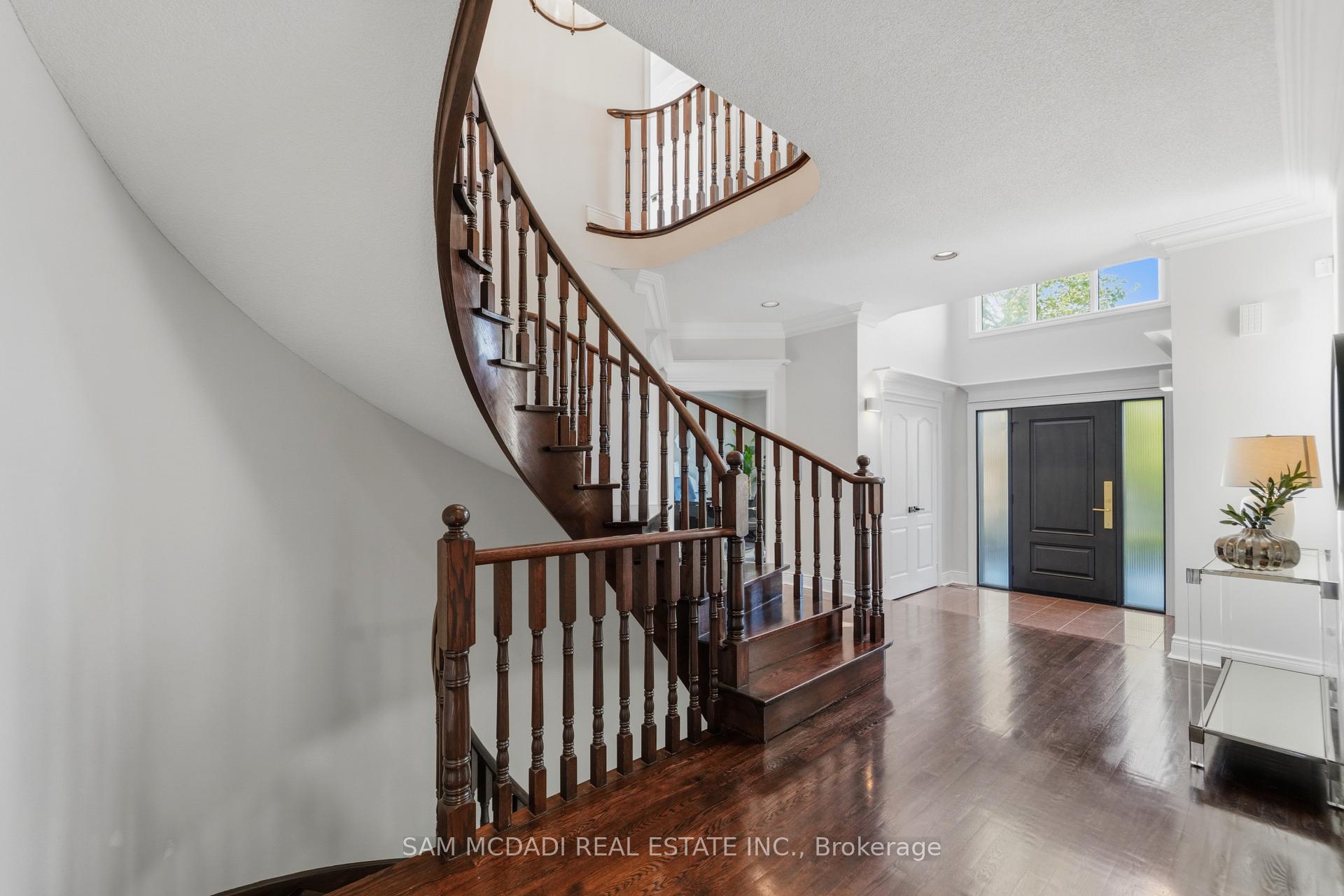 6311 Mulberry Crescent