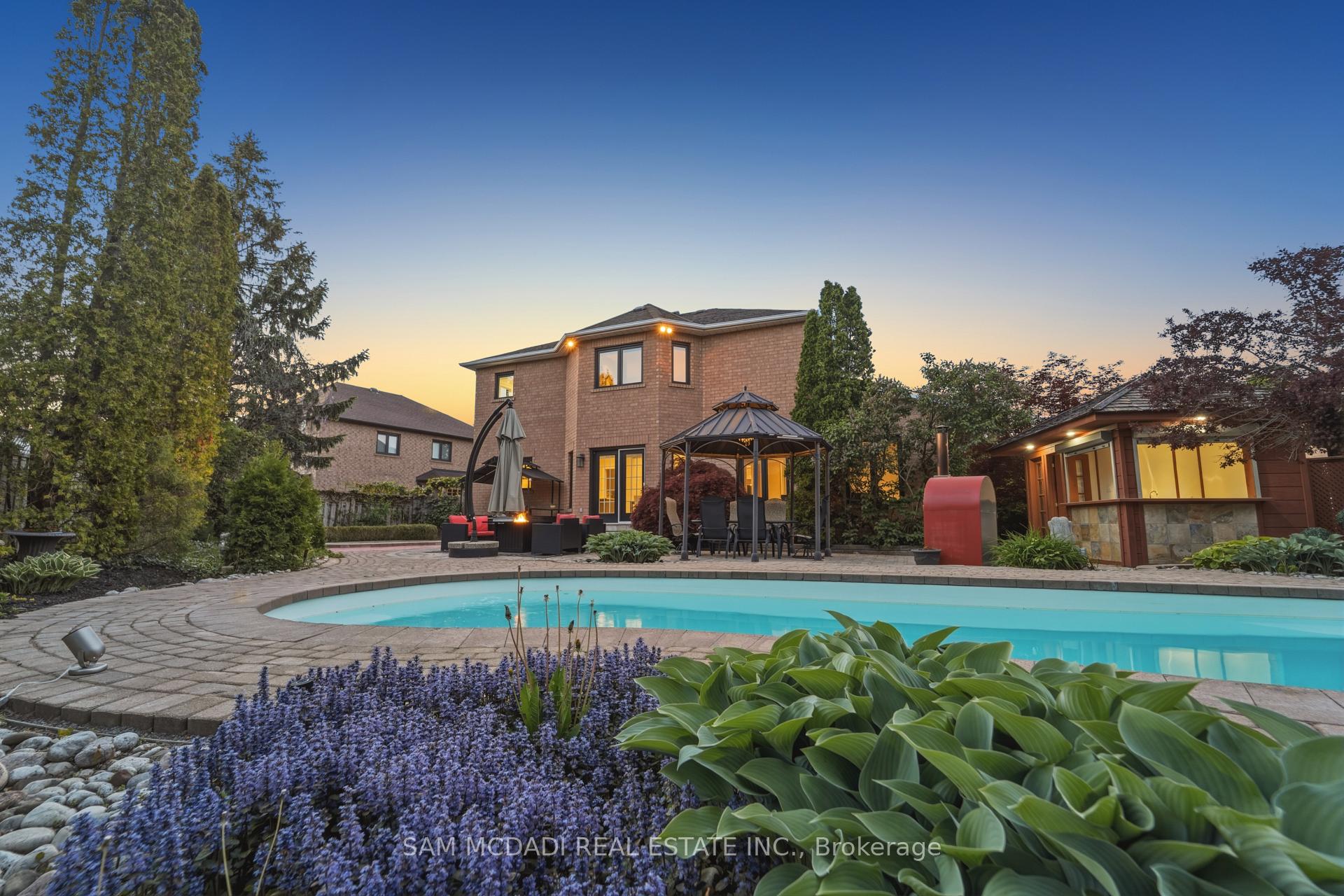 6311 Mulberry Crescent