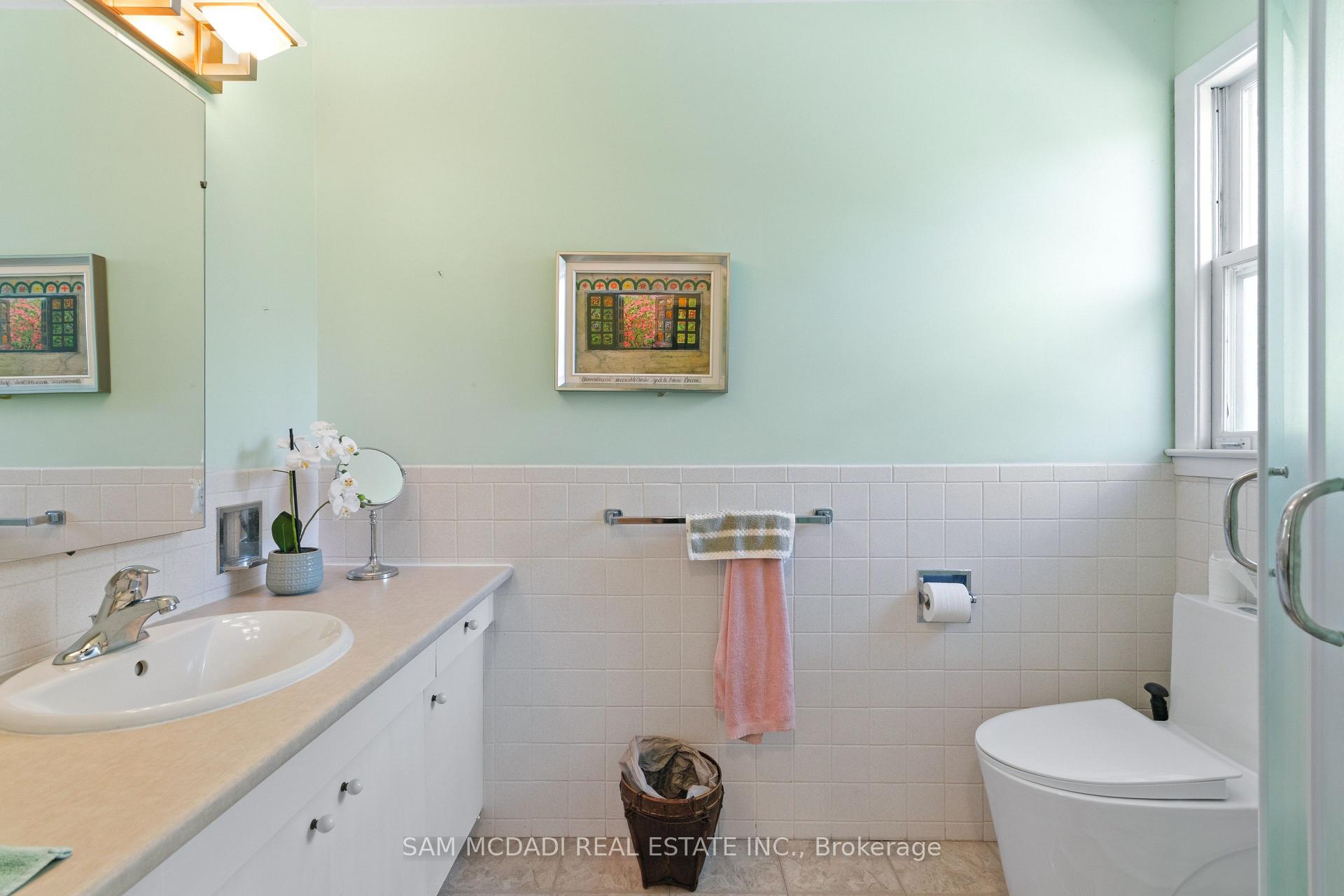 865 Meadow Wood Road