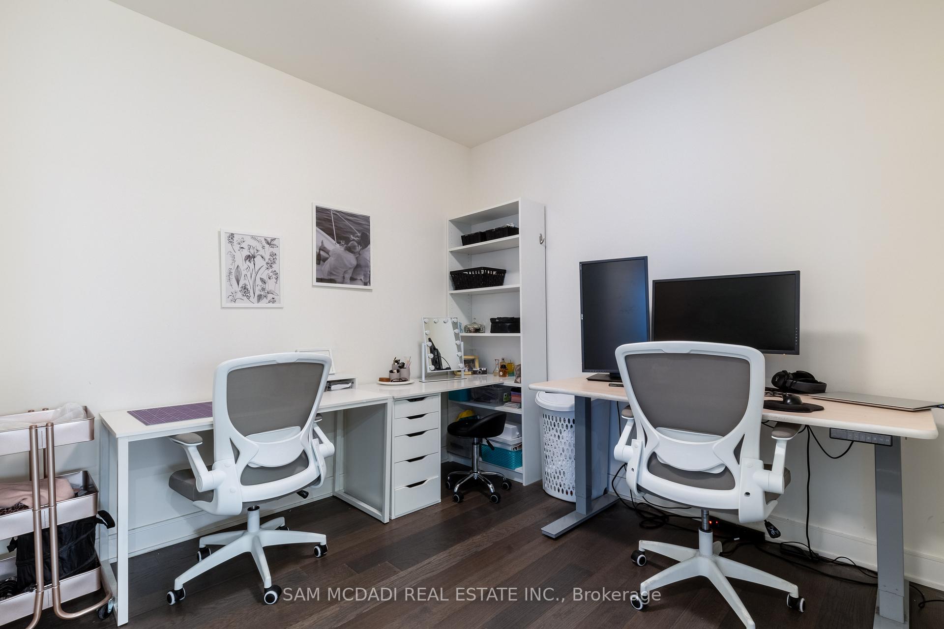 1575 Lakeshore Road W GR33