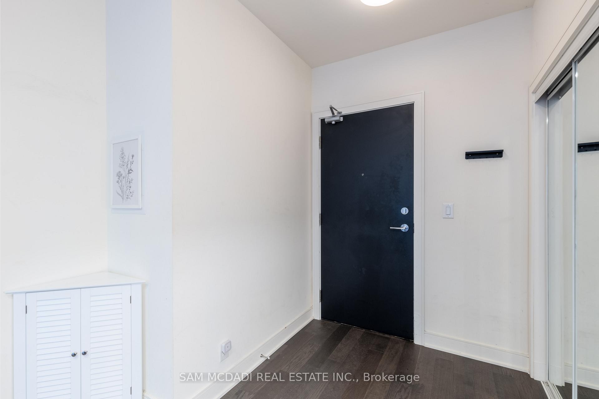 1575 Lakeshore Road W GR33
