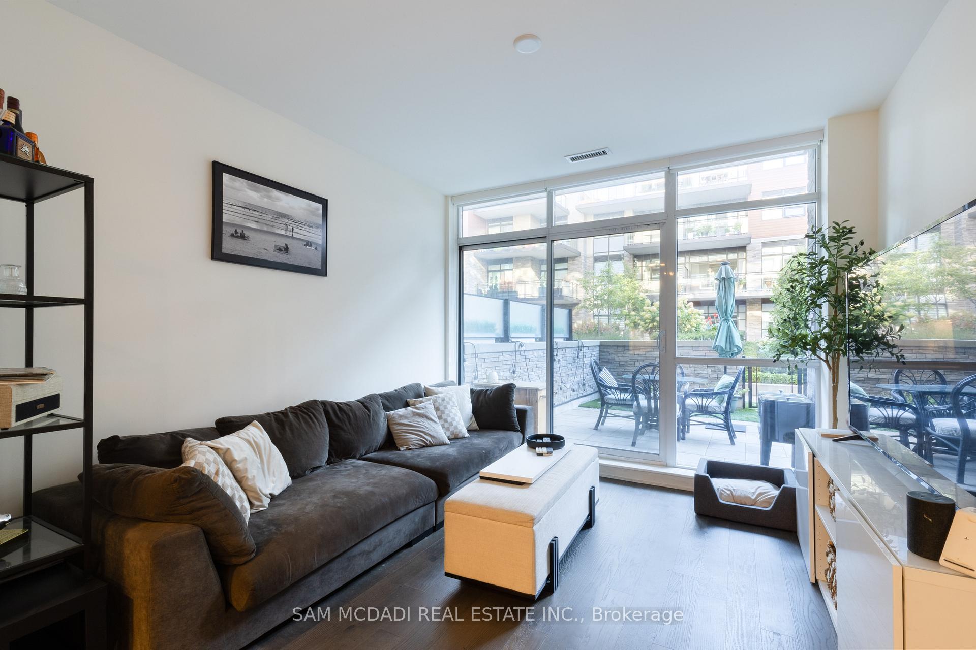 1575 Lakeshore Road W GR33