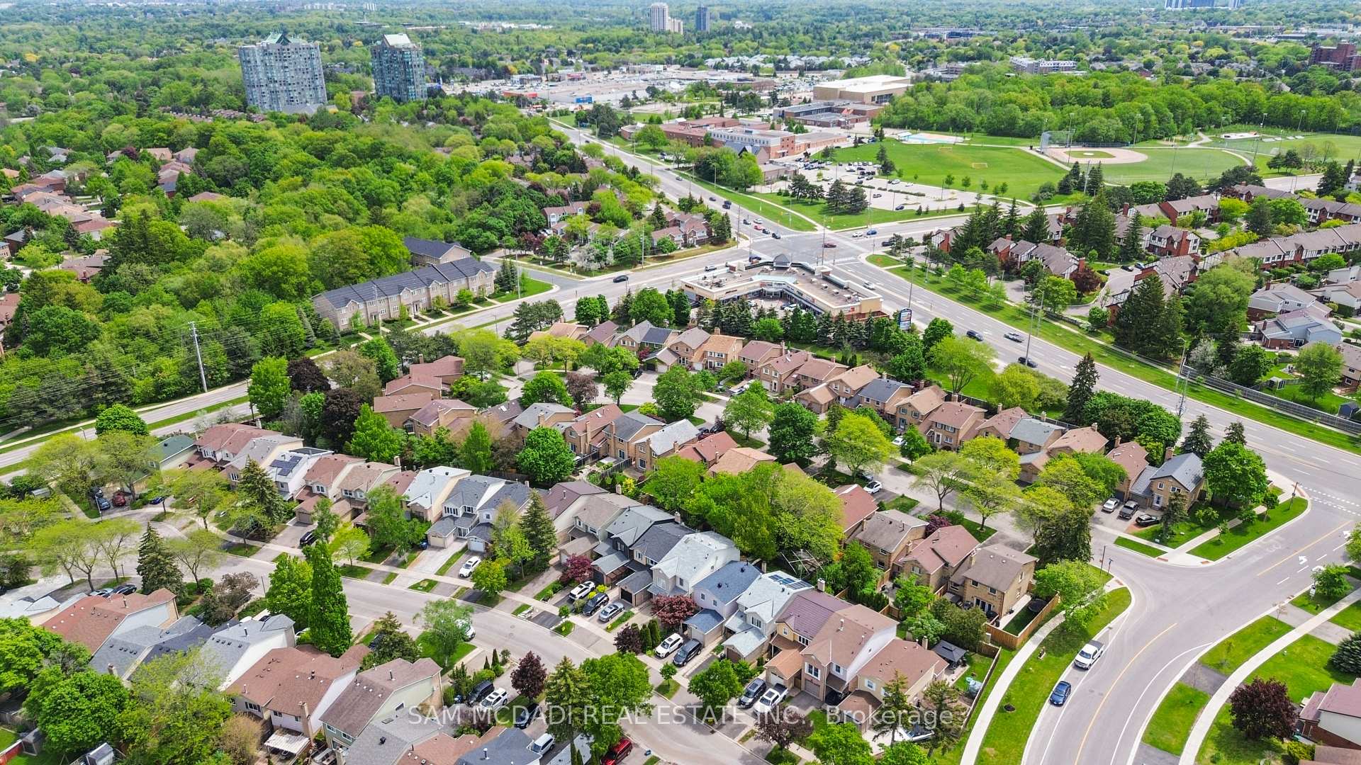 2707 Jerring Mews