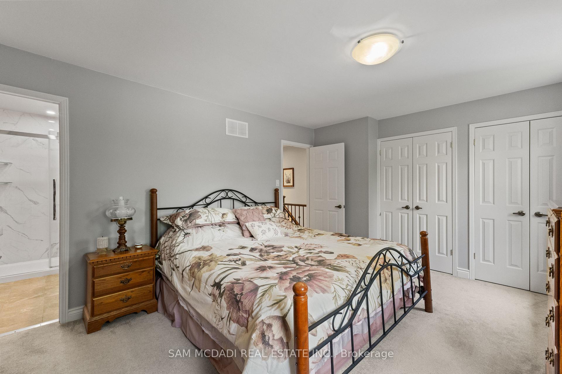 2707 Jerring Mews