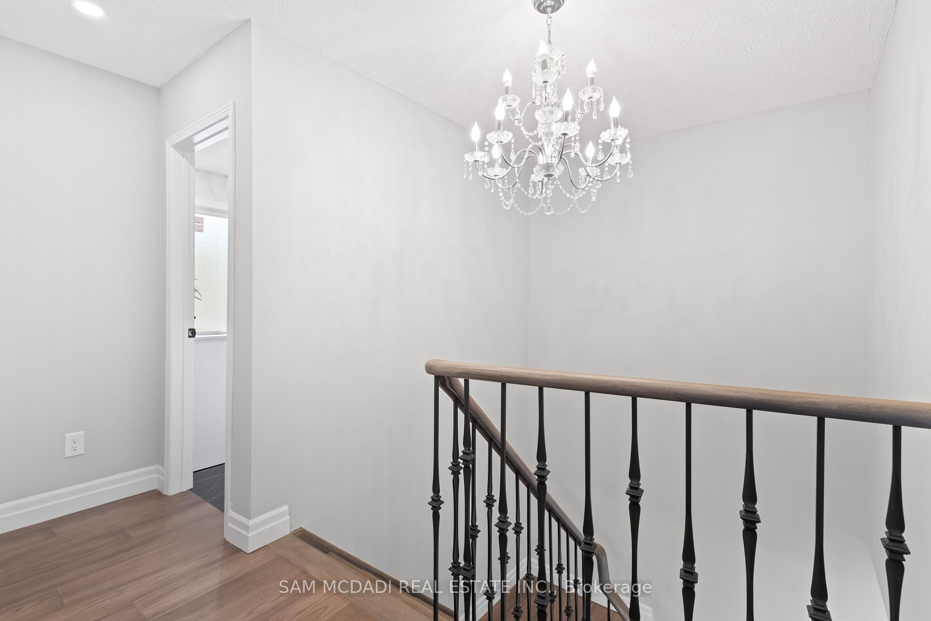 2535 Robin Drive