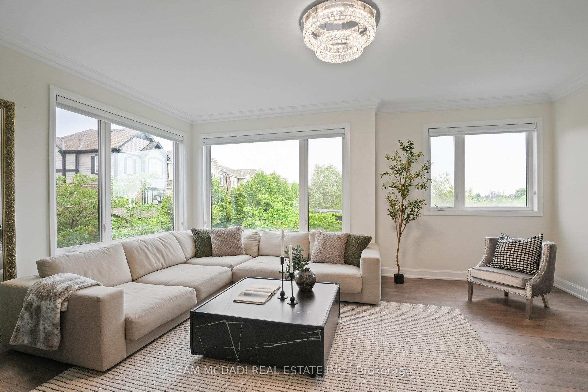 3006 Creekshore Common N/A 34