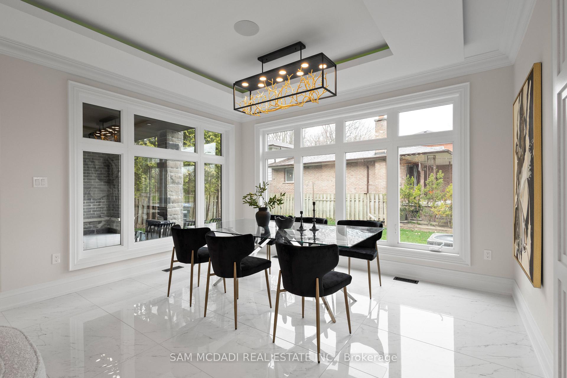 72 Oakes Drive