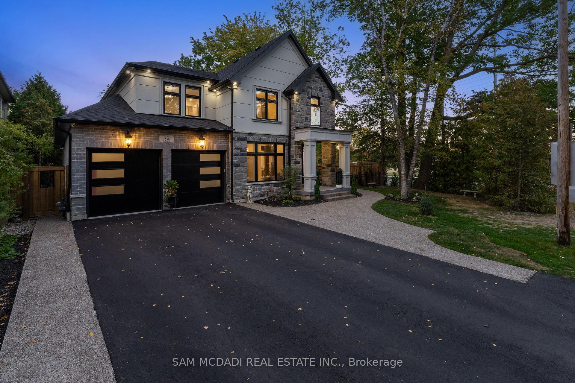72 Oakes Drive