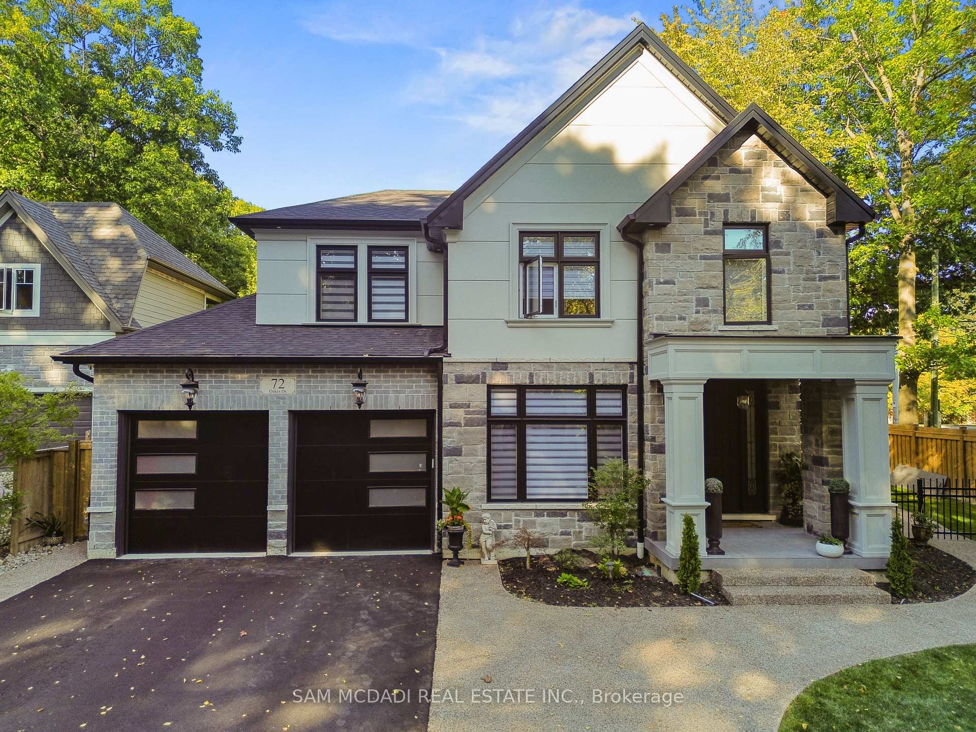 72 Oakes Drive
