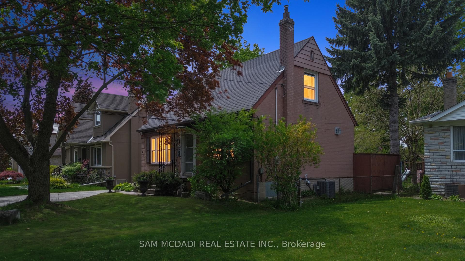 57 Westglen Crescent