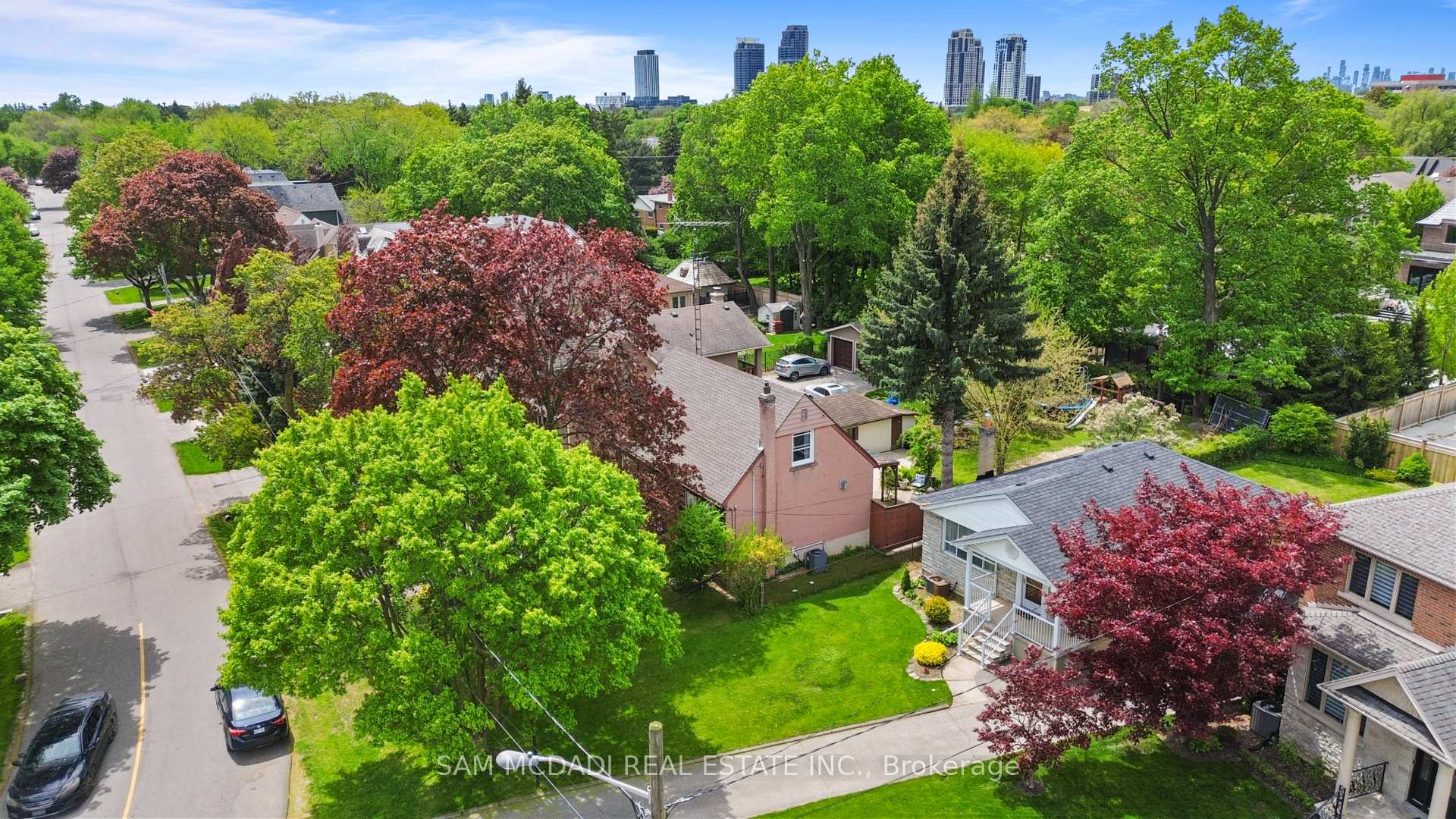57 Westglen Crescent
