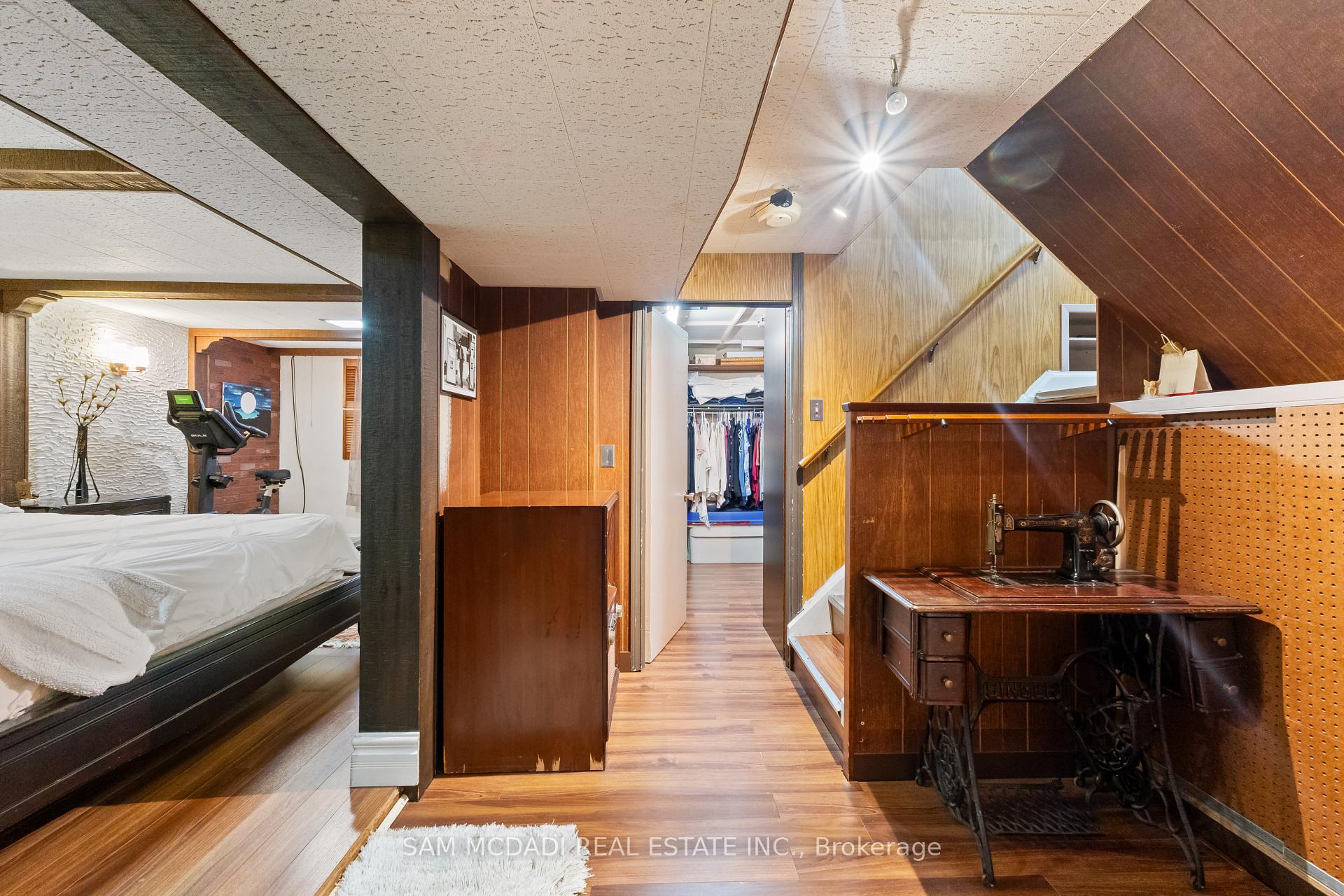 57 Westglen Crescent