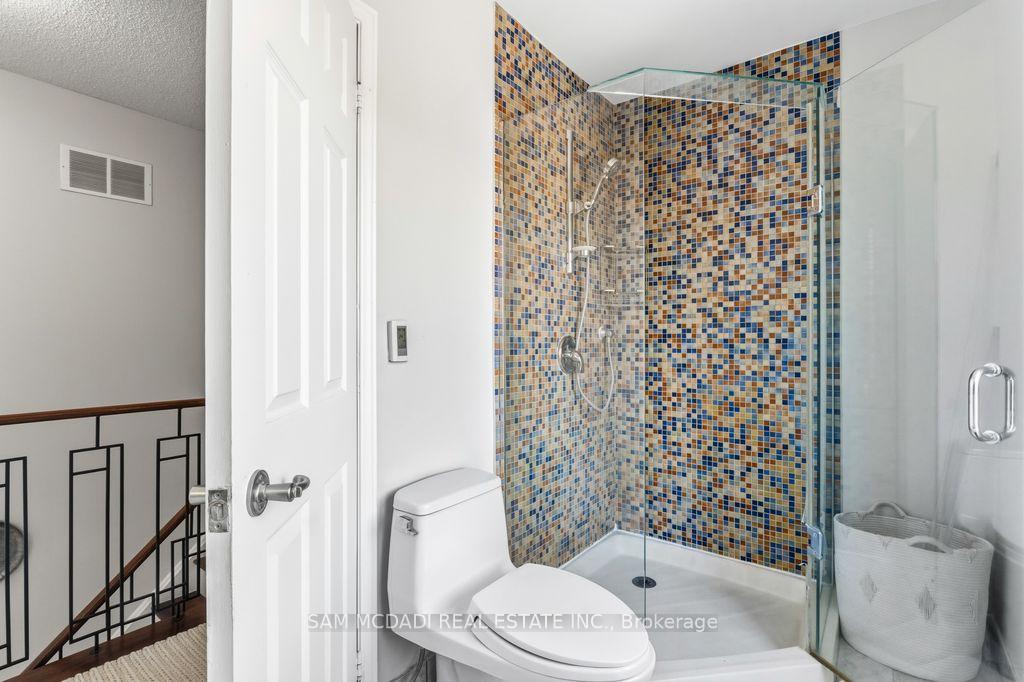 6643 Mockingbird Lane