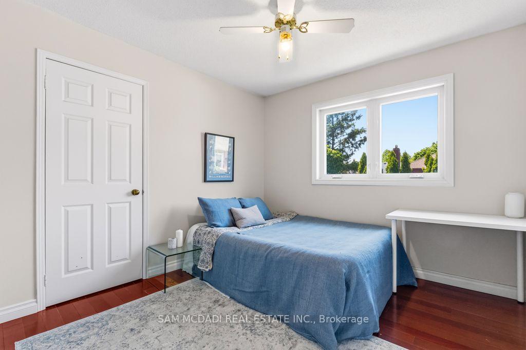6643 Mockingbird Lane