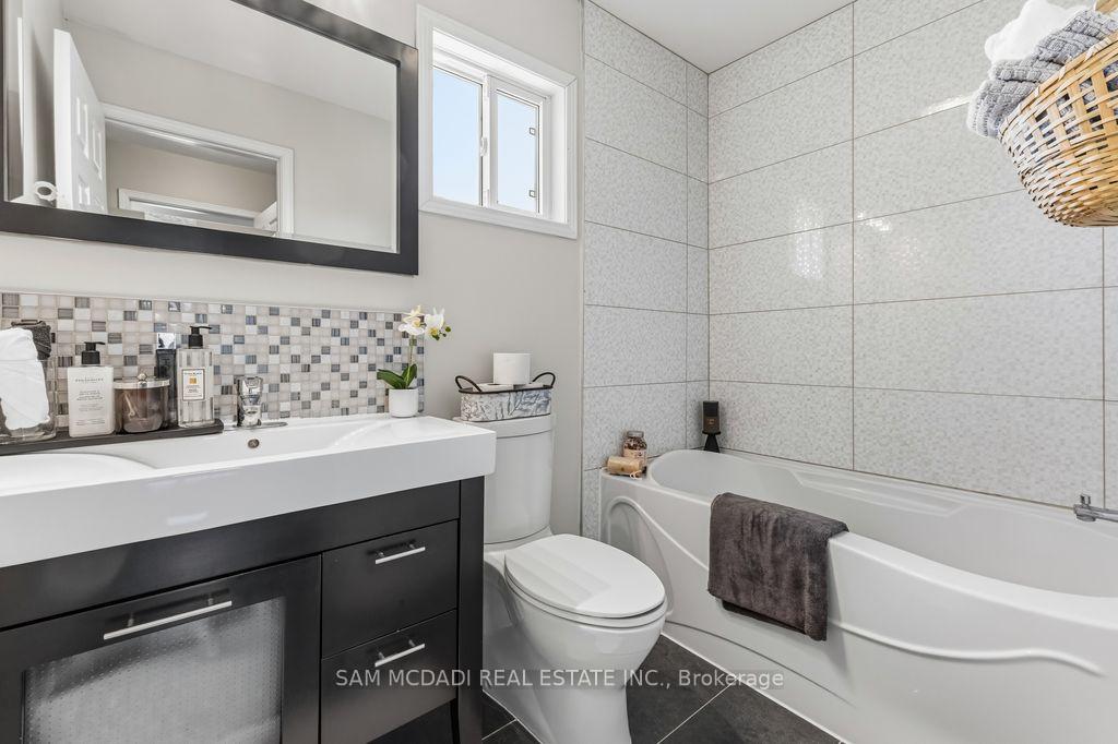 6643 Mockingbird Lane