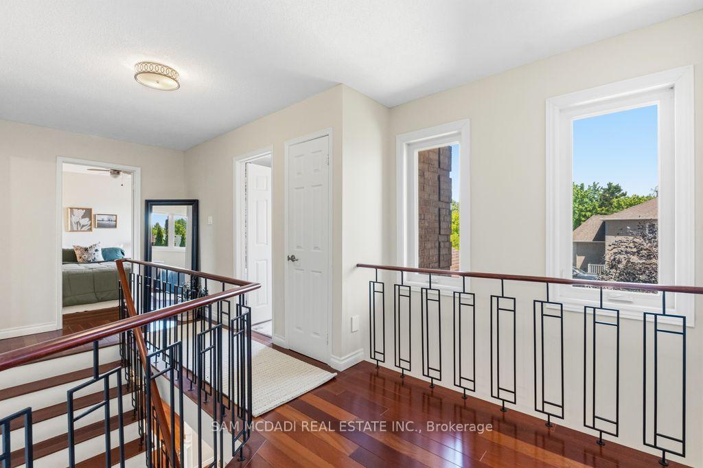 6643 Mockingbird Lane