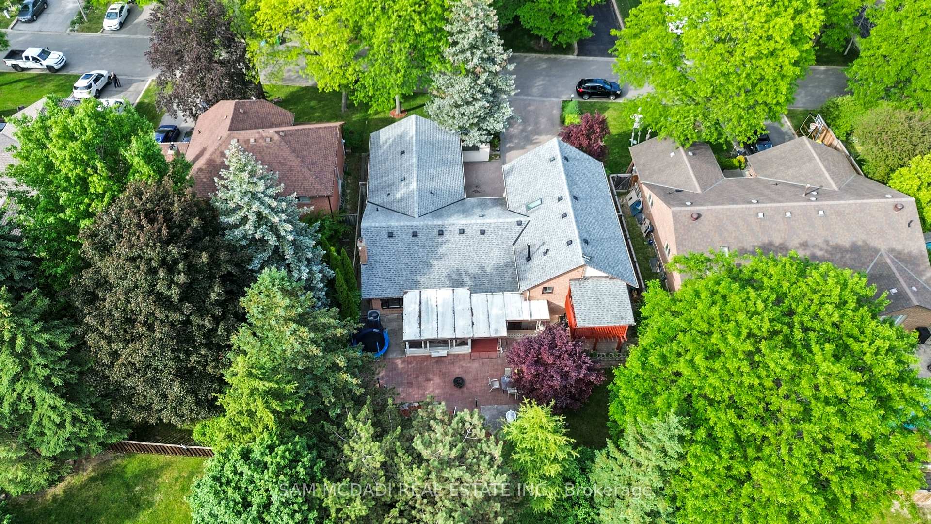 6 Chesham Court