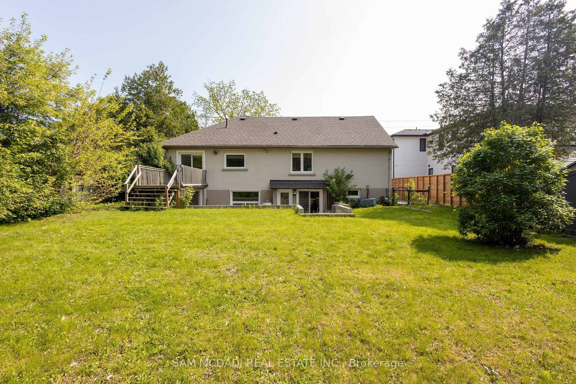 1228 Haig Boulevard