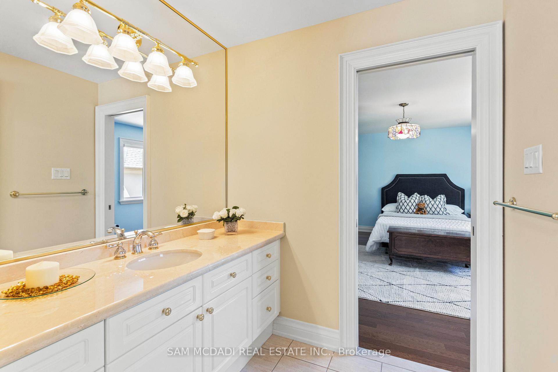 1301 Mississauga Road