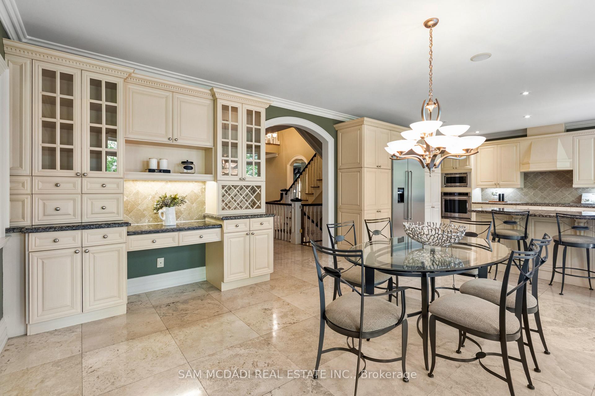 1301 Mississauga Road