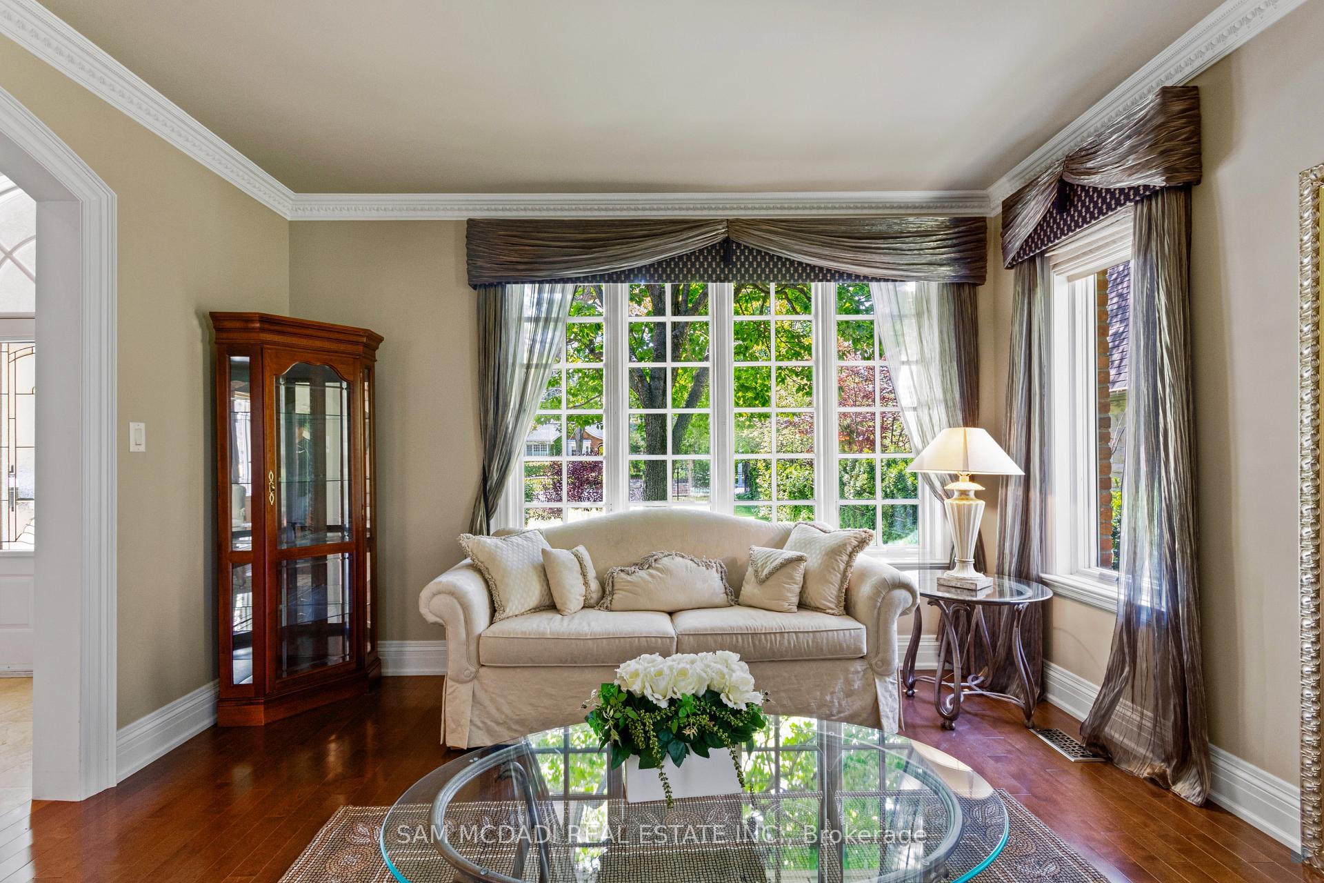 1301 Mississauga Road