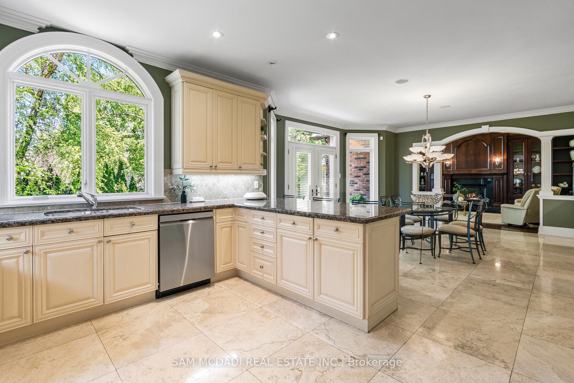 1301 Mississauga Road