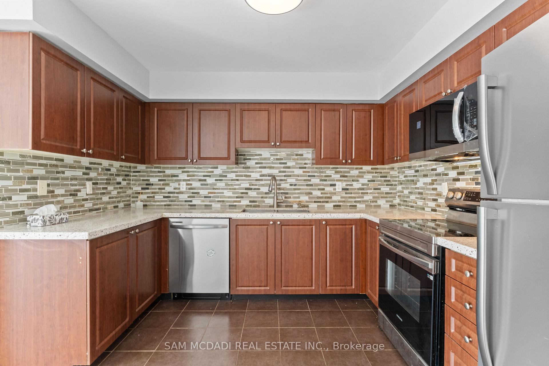 39 Hays Boulevard 3
