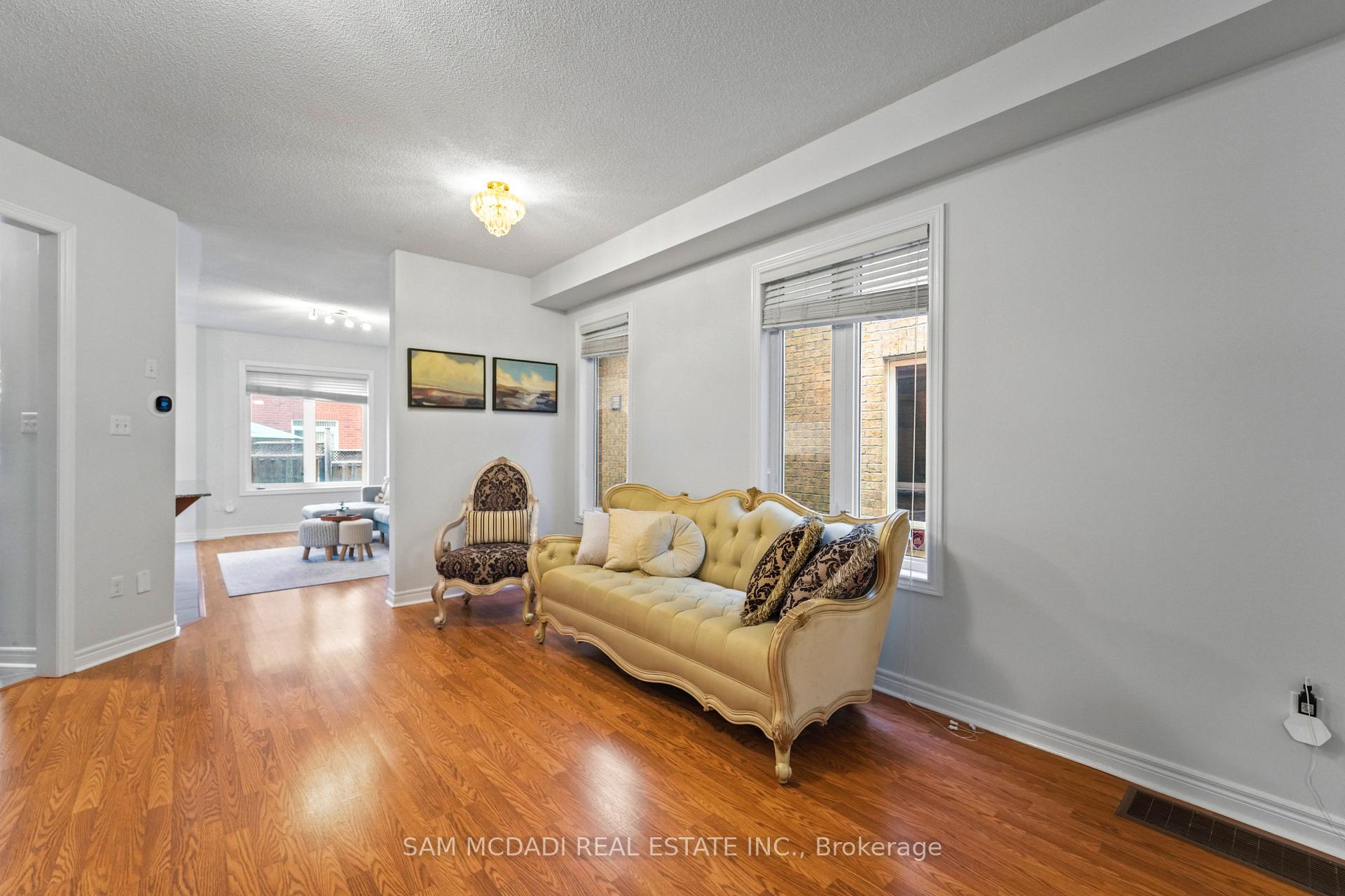 891 Oasis Drive