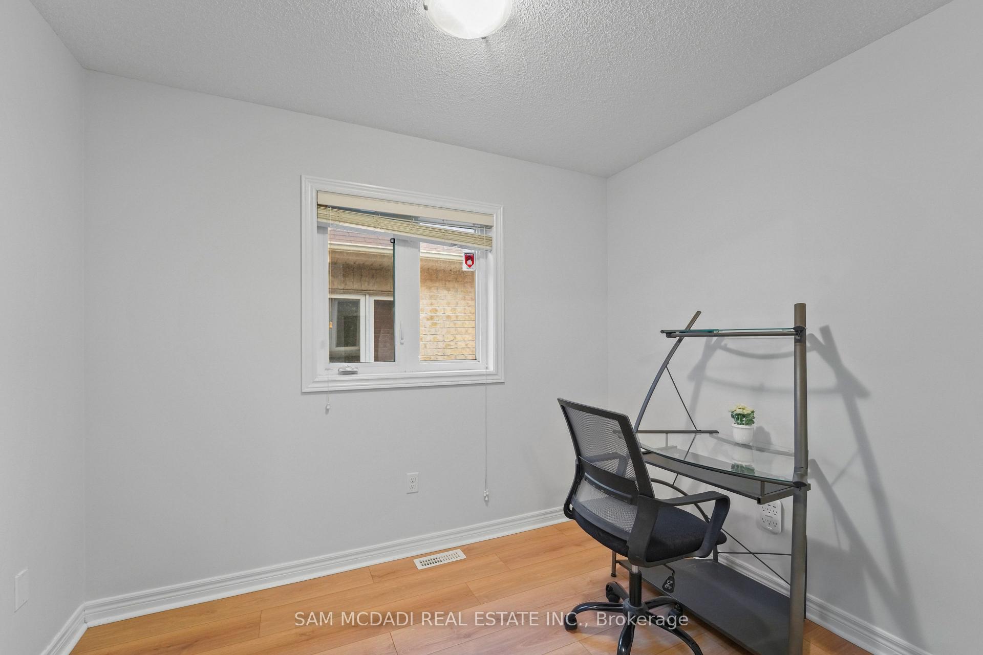 891 Oasis Drive