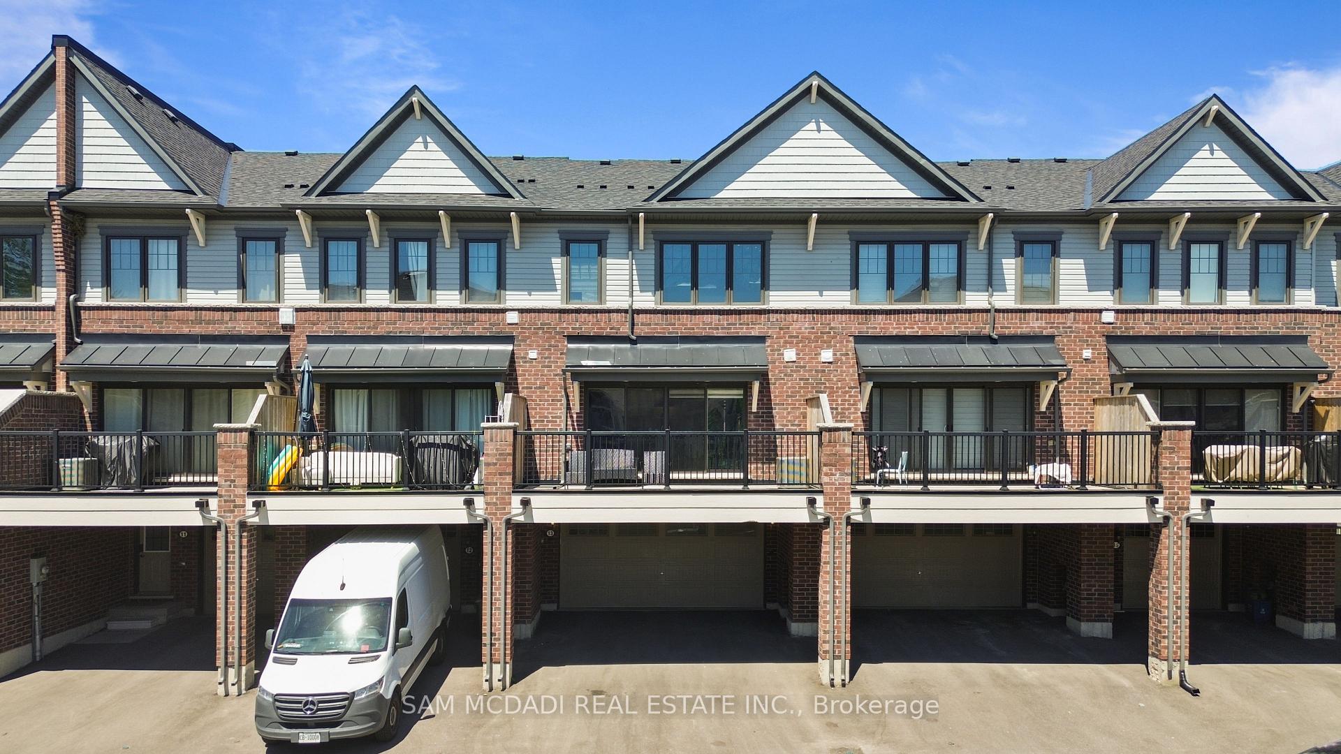 2492 Erin Centre Boulevard