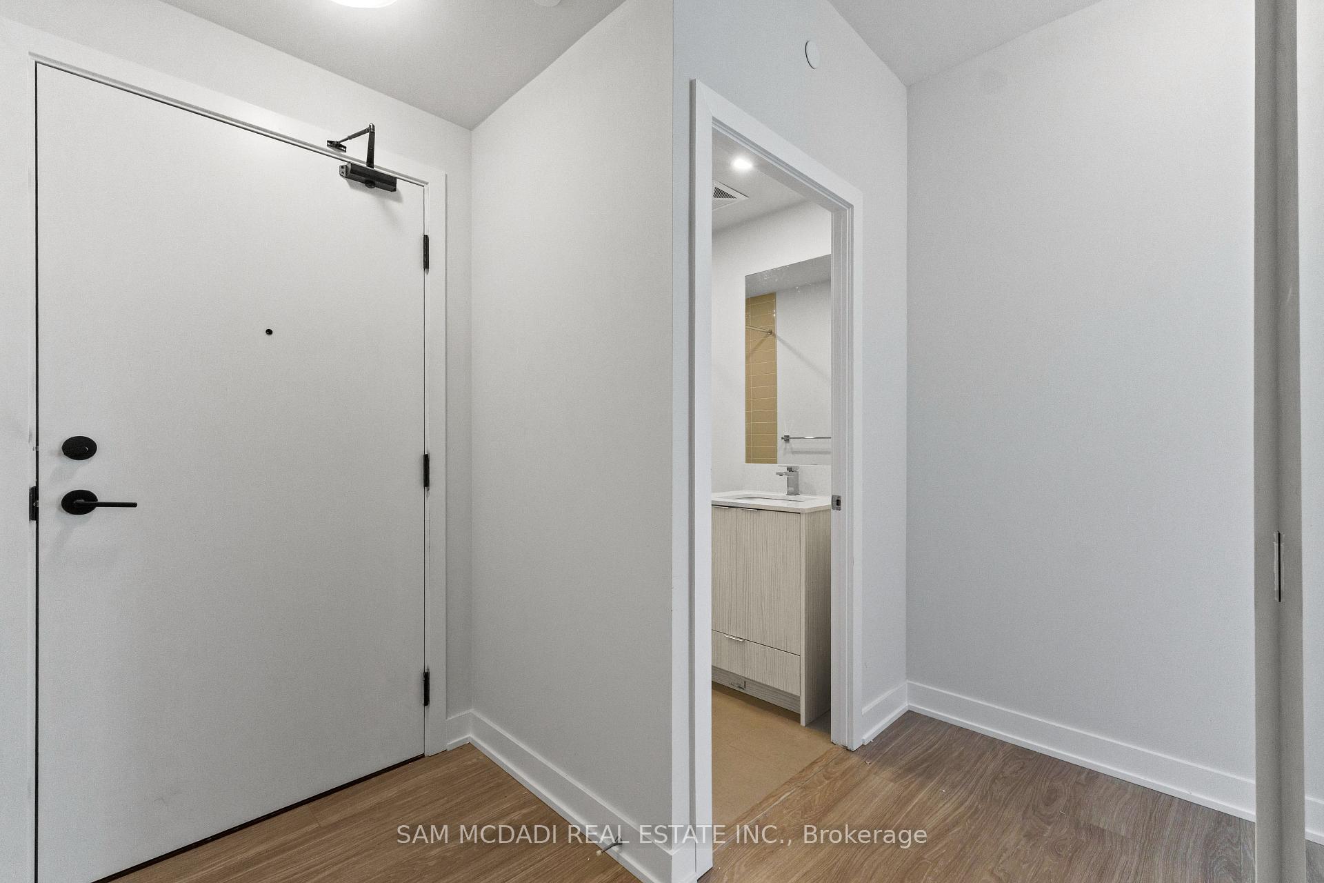 430 Square One Drive 4208