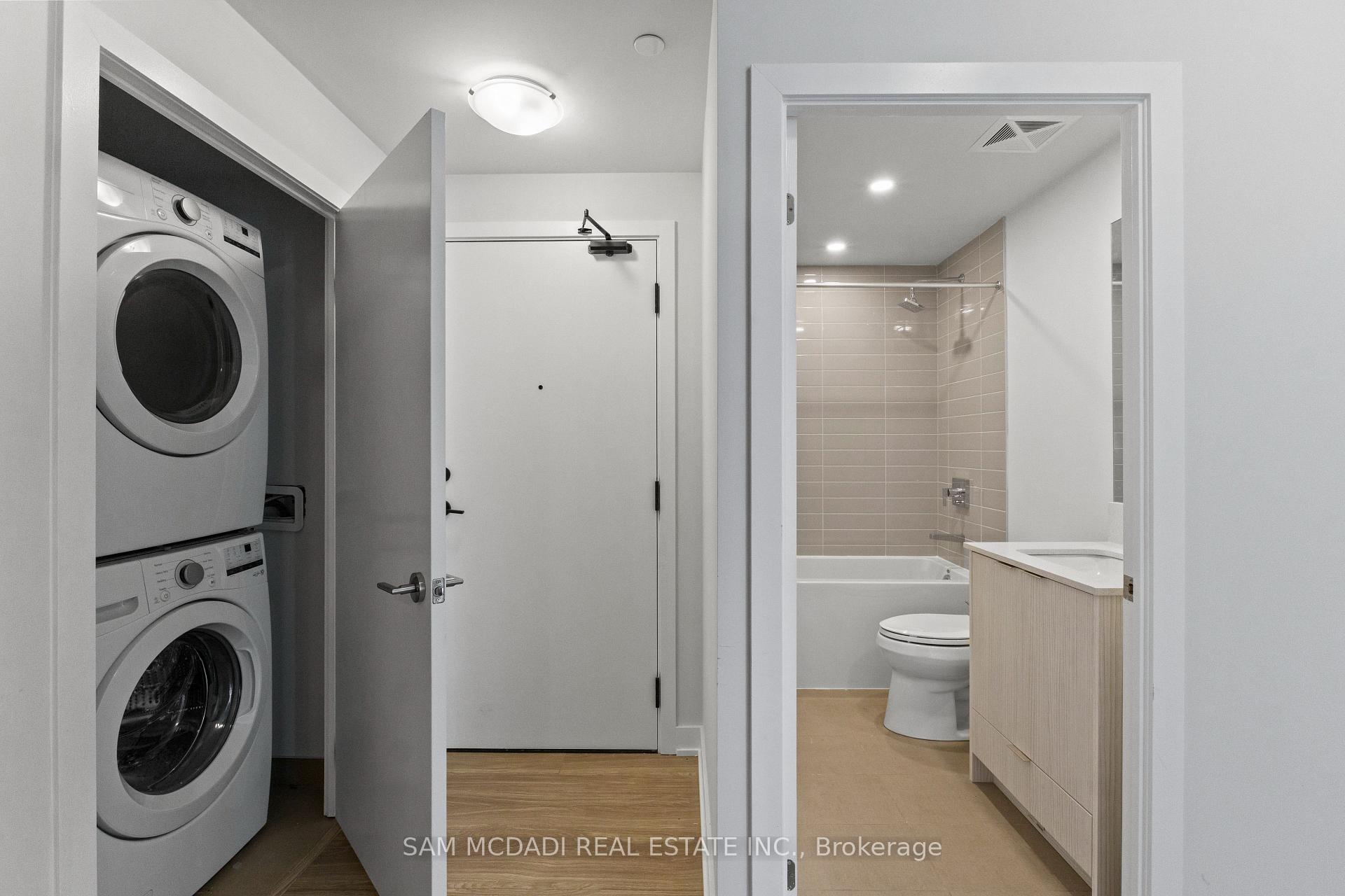430 Square One Drive 4208