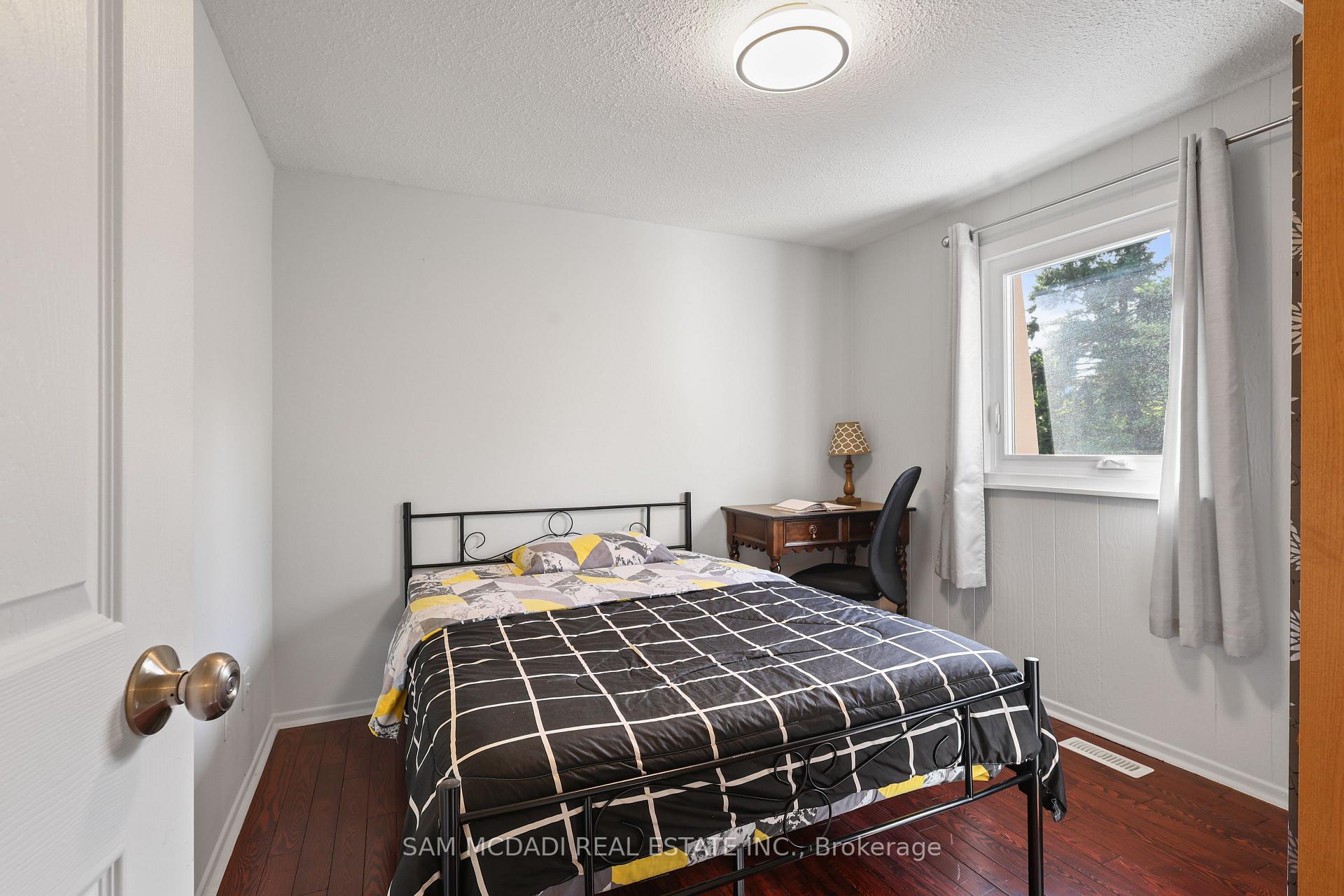 3175 Kirwin Avenue 45