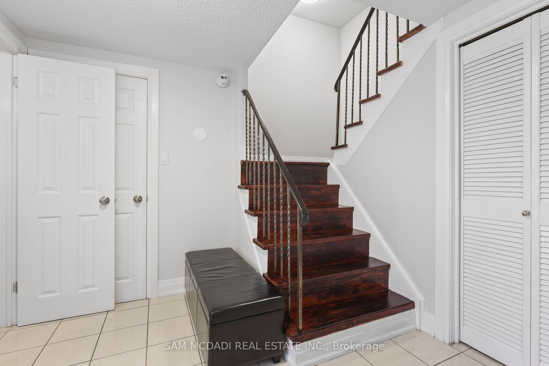 3175 Kirwin Avenue 45