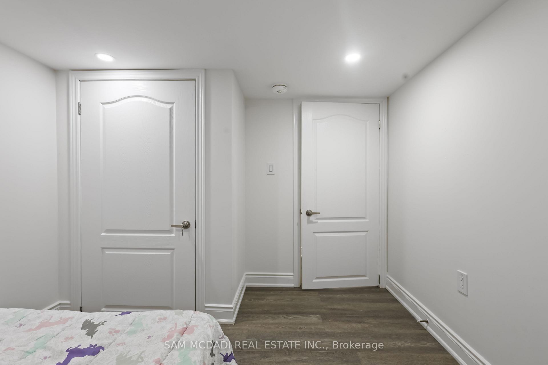 837 Magnolia Terrace
