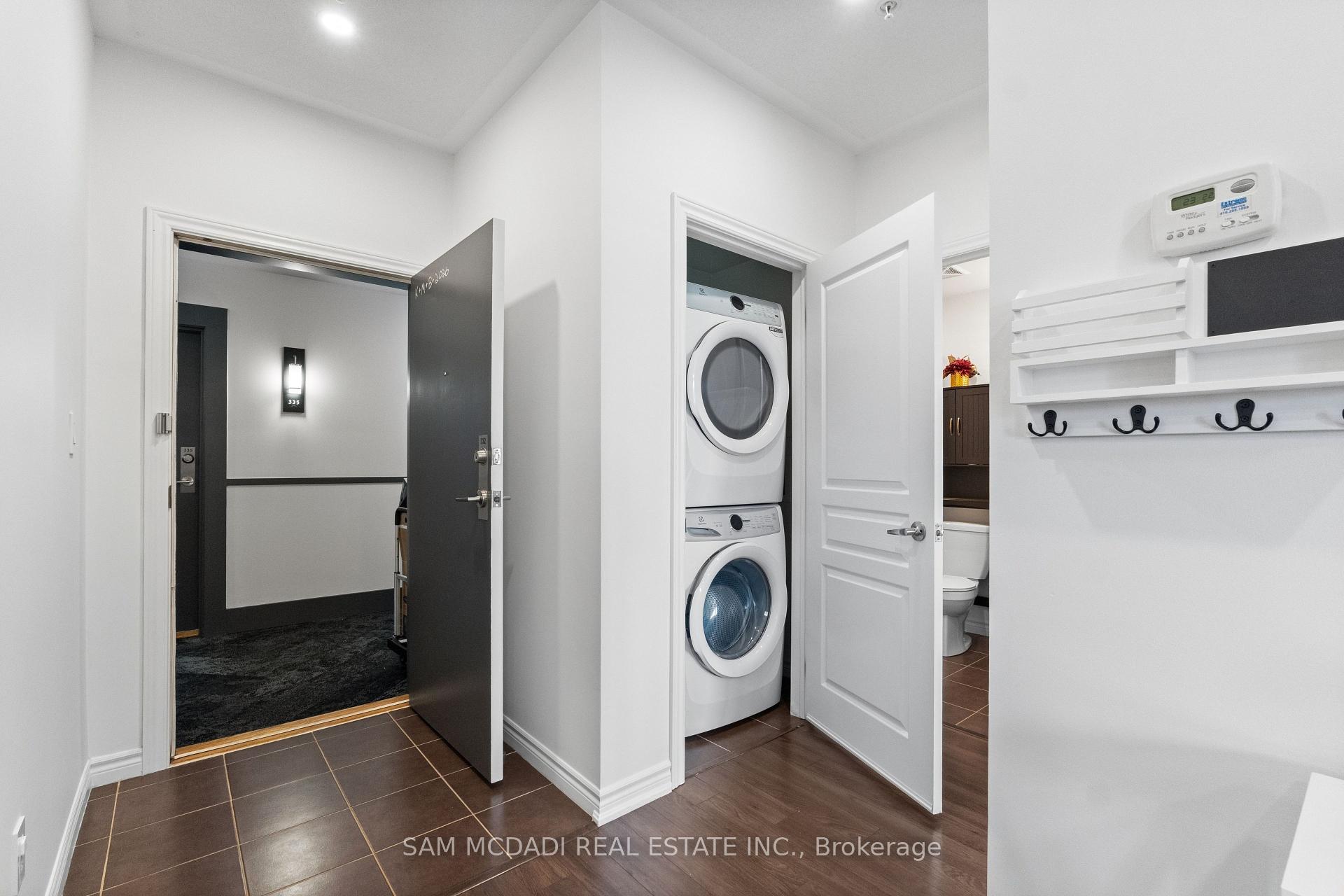 570 Lolita Gardens 332