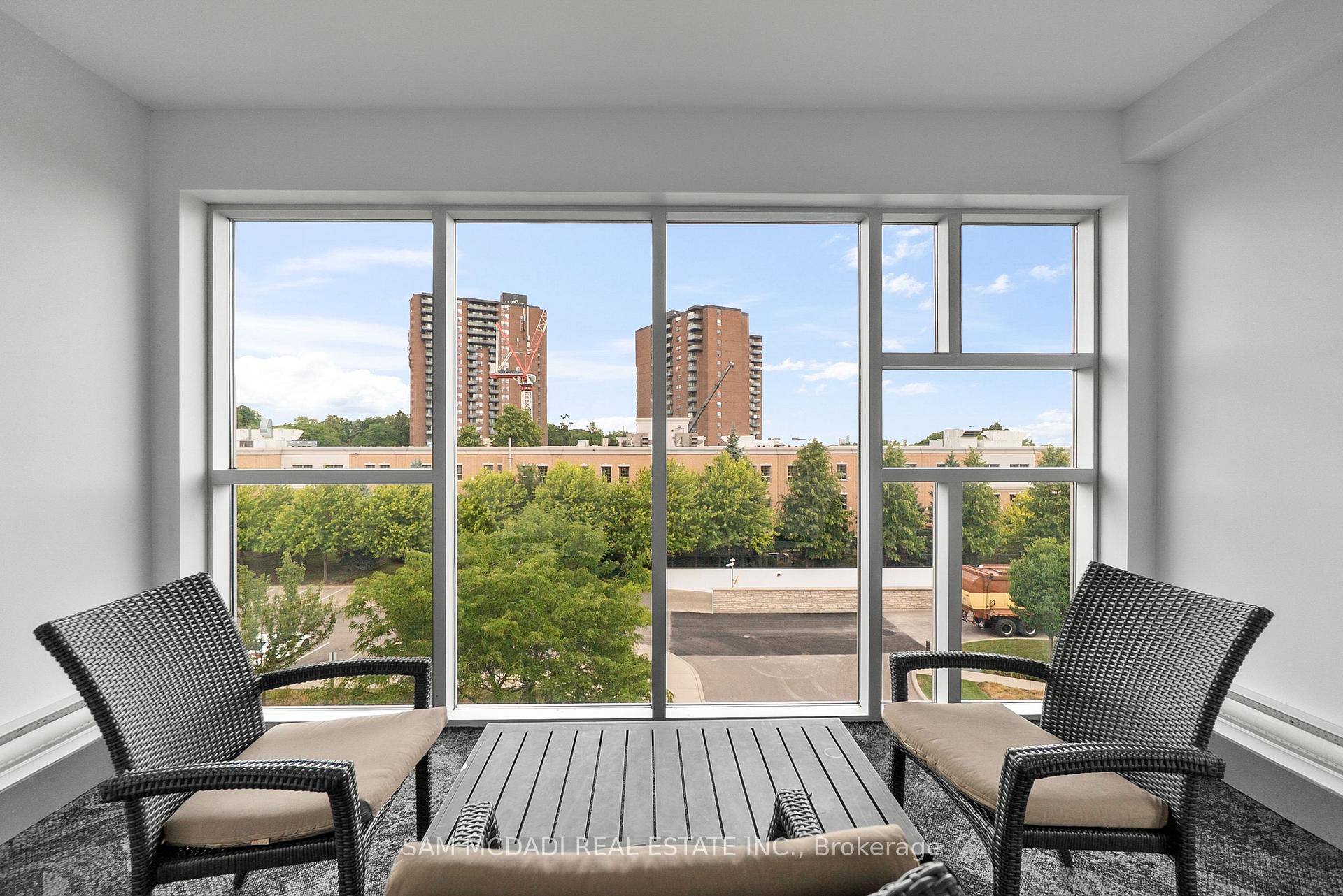 570 Lolita Gardens 332