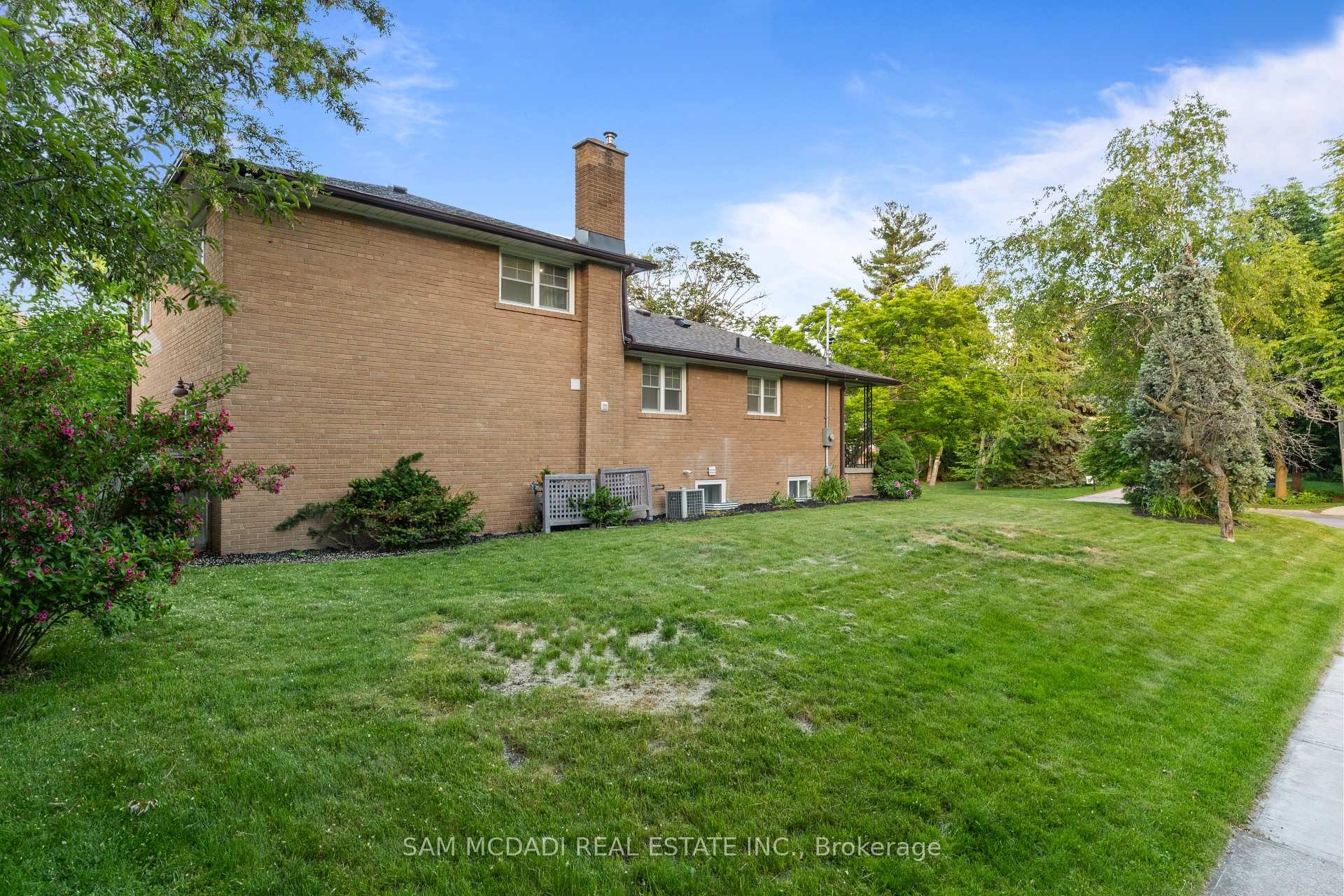 63 Maplewood Road