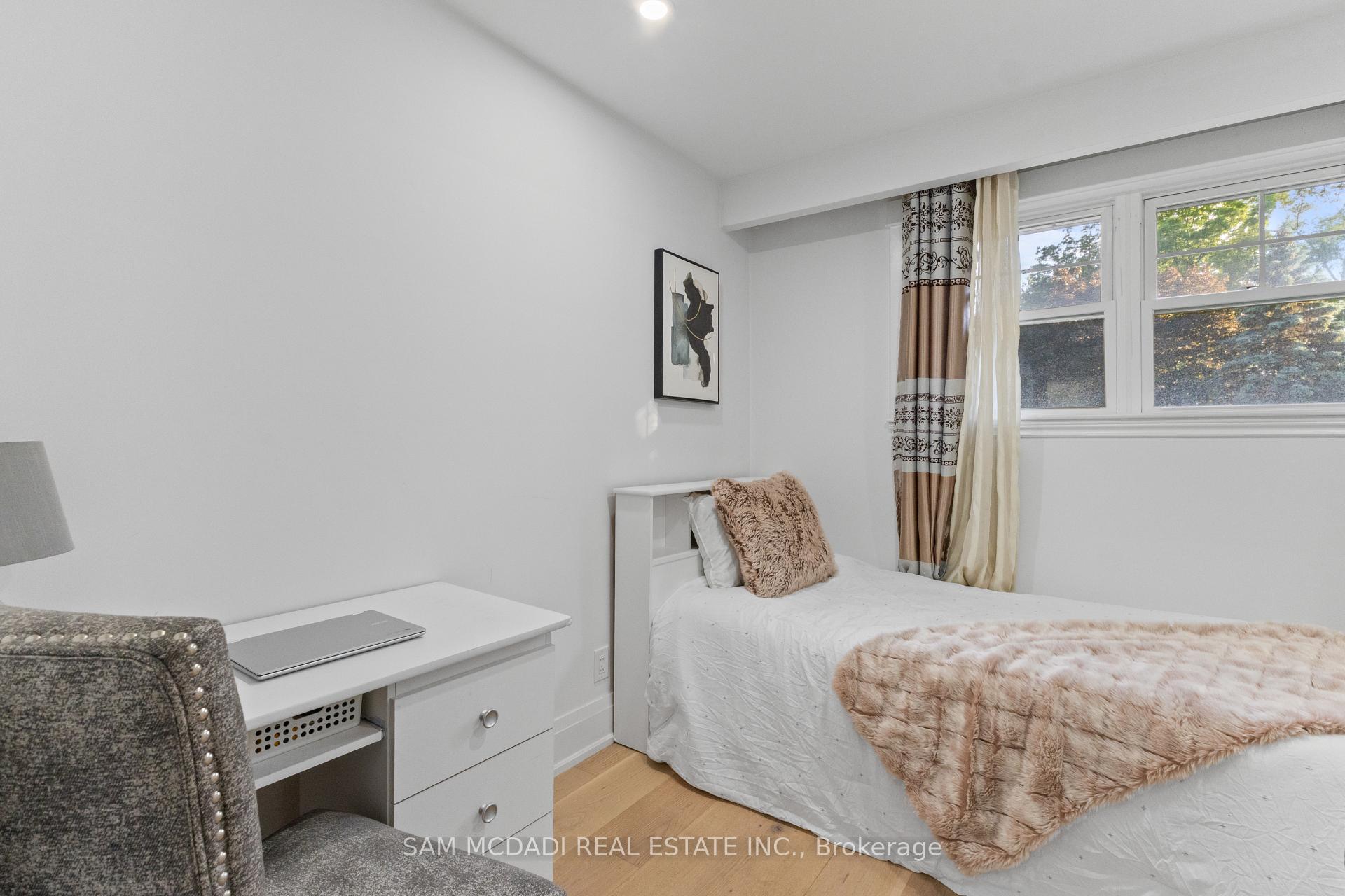 63 Maplewood Road